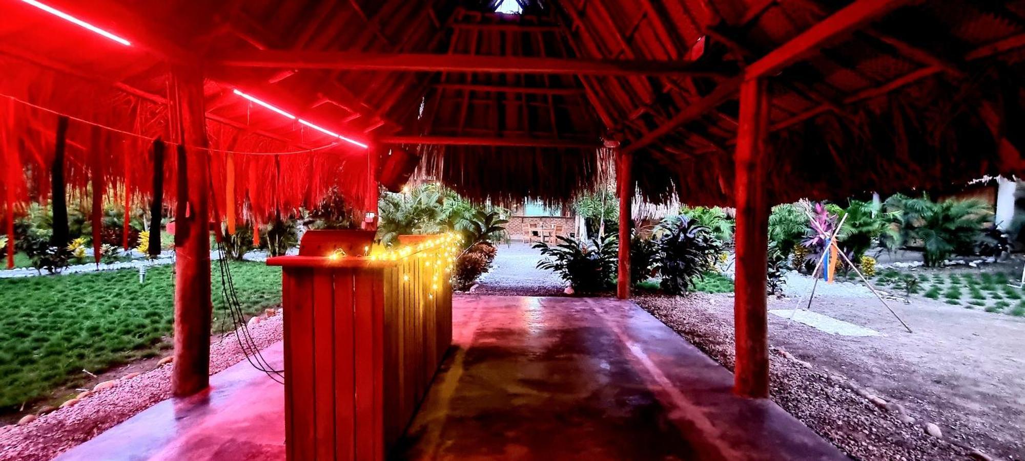 Encanto Hostel Guachaca Esterno foto
