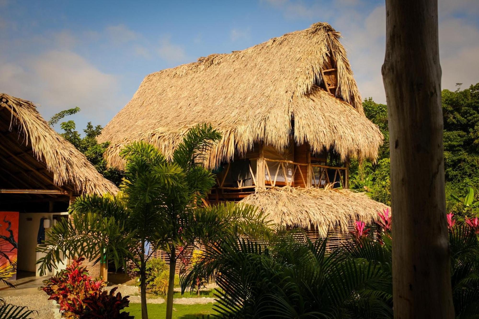 Encanto Hostel Guachaca Esterno foto